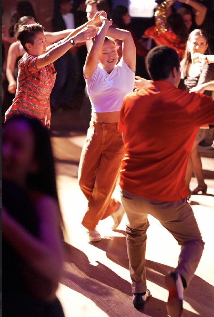 Salsamania social dancers